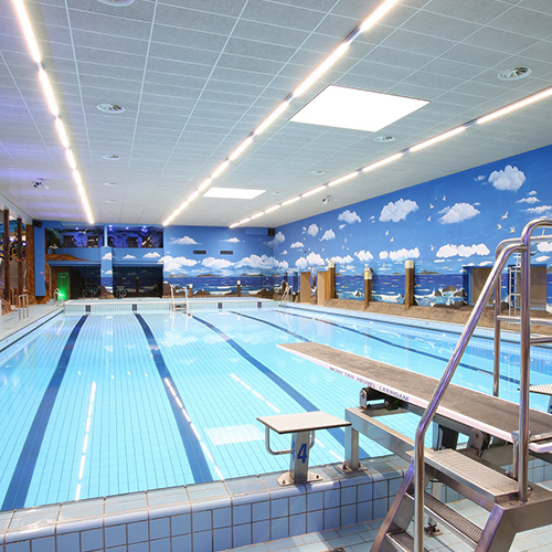 swim lighting