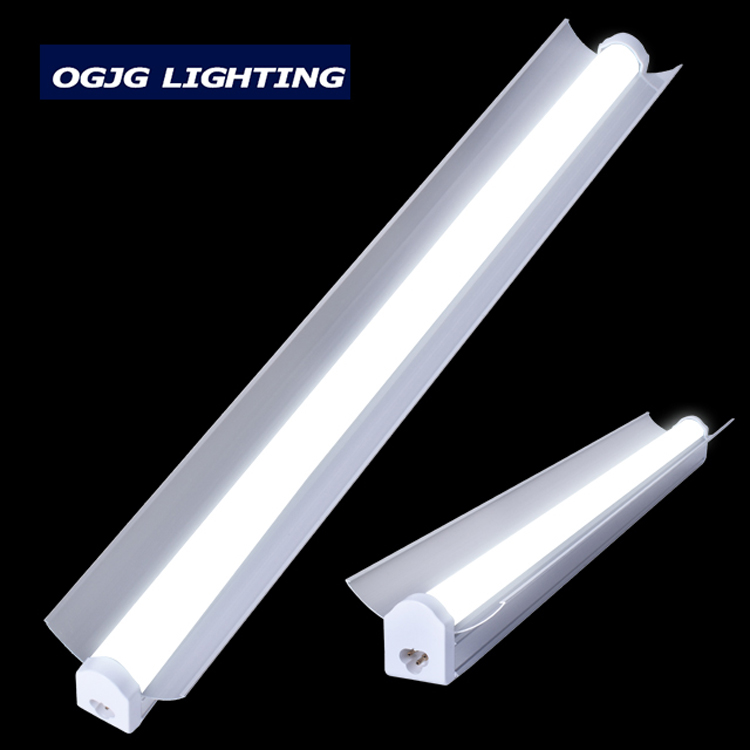 Utility Shoplight linear suspended lamp